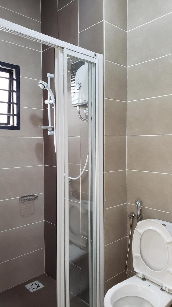 Sr Home-Stay @ Klia Kuala Lumpur Exteriör bild