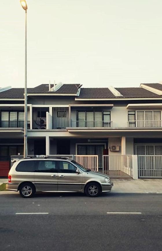 Sr Home-Stay @ Klia Kuala Lumpur Exteriör bild