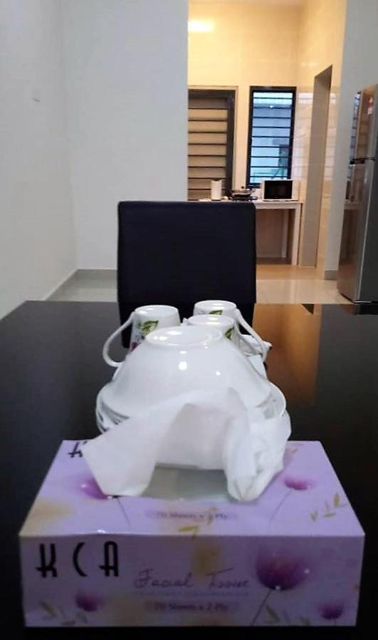 Sr Home-Stay @ Klia Kuala Lumpur Exteriör bild